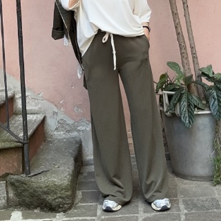 NUMERO155&nbsp;PANTALONE PENELOPE A&nbsp;VERDE MILITARE